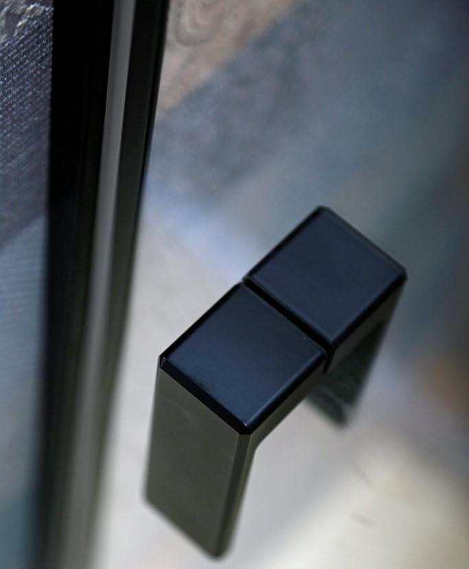 Душевая дверь - Cezares, Urban, 140x195 см, URBAN-B-12-140-C-NERO