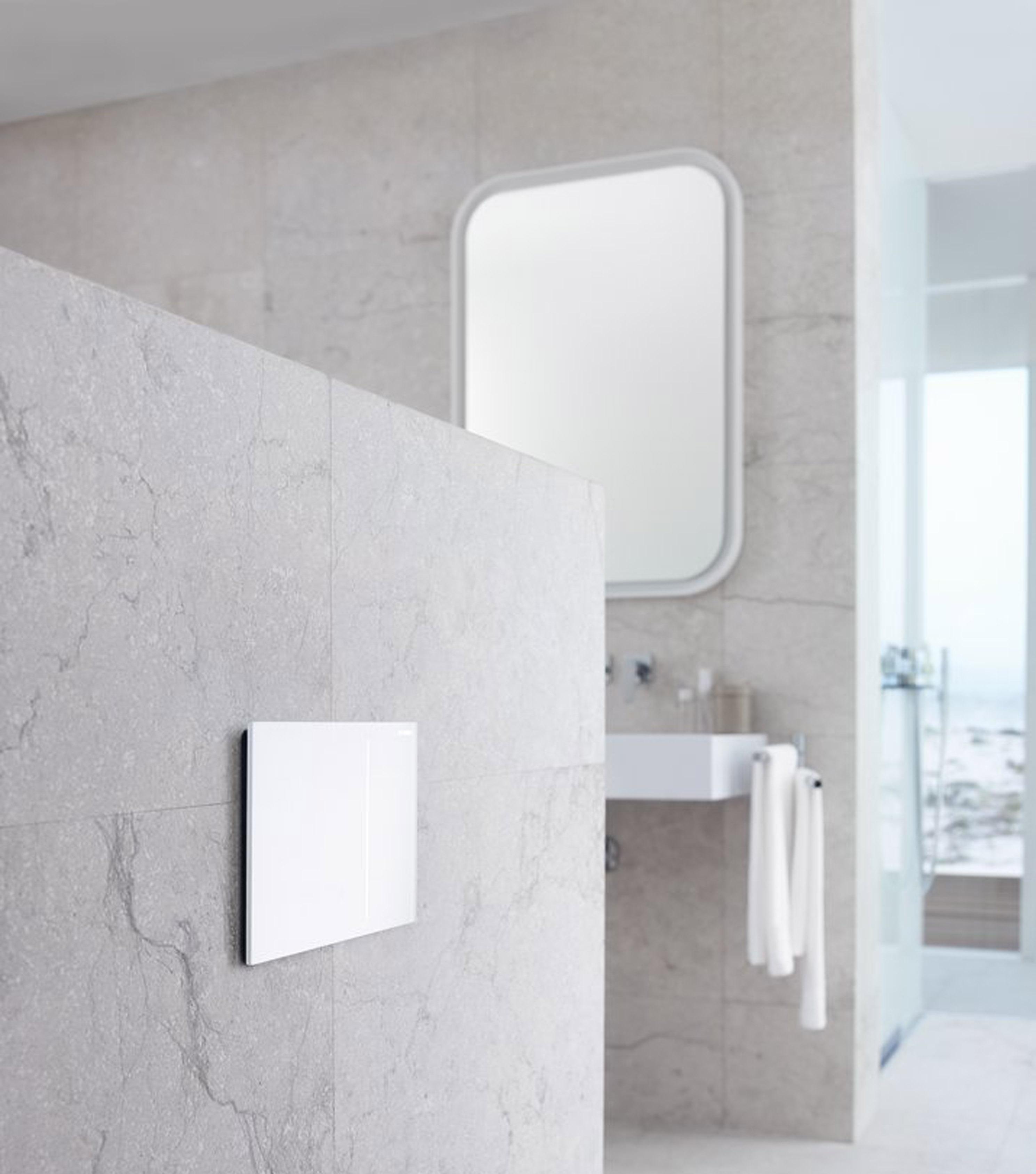 Кнопка смыва - Geberit, Sigma 70, 1.1x24x15.8 см, 115.625.SJ.1