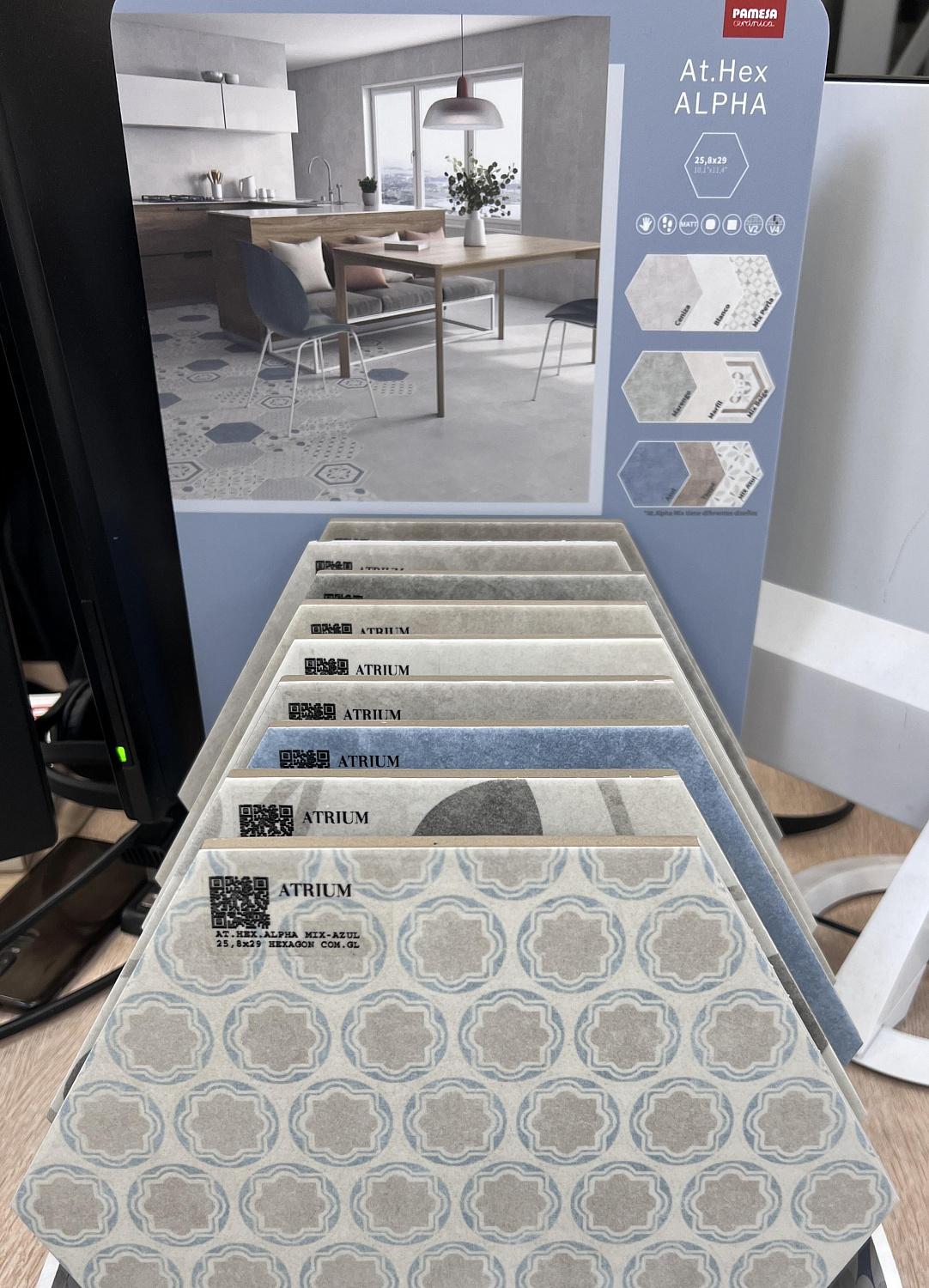 Pamesa Atrium Alpha, Керамогранит, 25.8x29 см